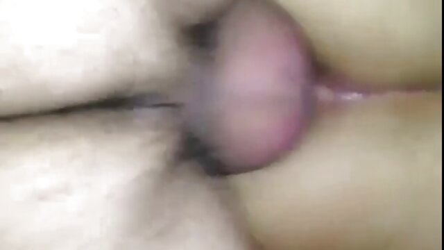 Porno Mofos.com un bon film porno gratuit - Kelsi Monroe - Essayons l'anal